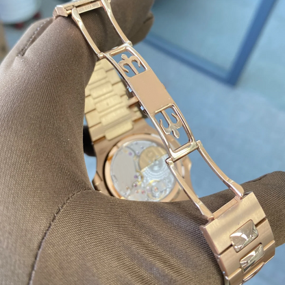 Timeless Lux Moonphase Diver Watch™